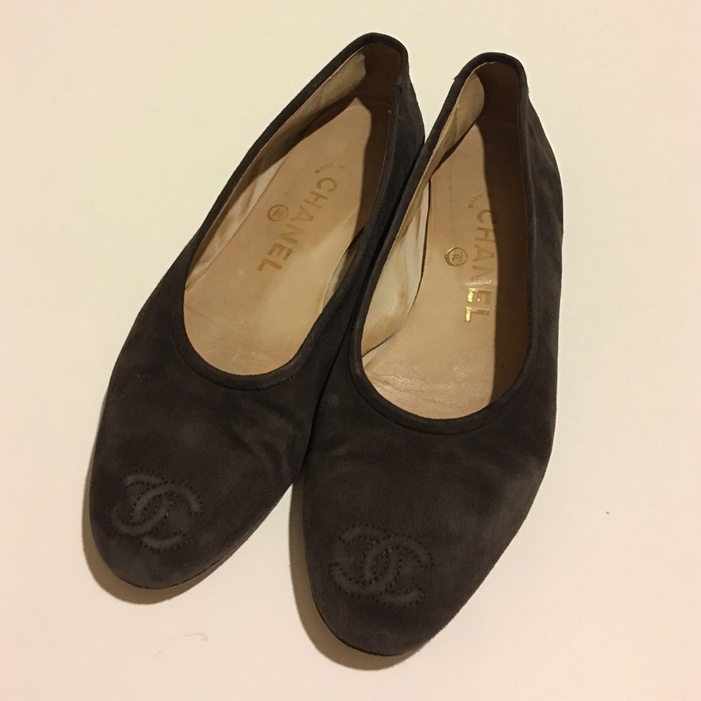 Chanel Brown Suede Ballet Flats Sz 36
